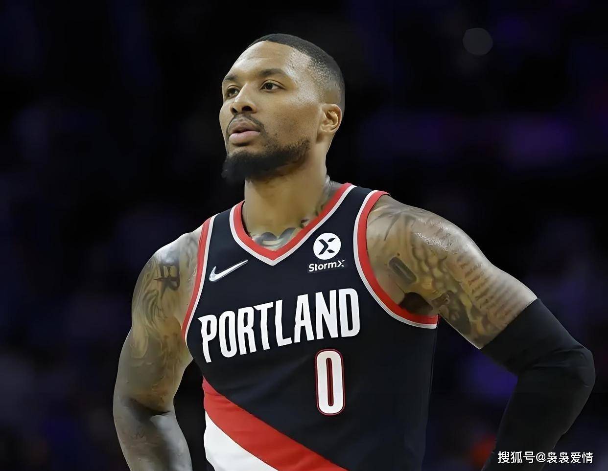 菲律宾男篮鏖战加拿大男篮，利拉德送出助攻