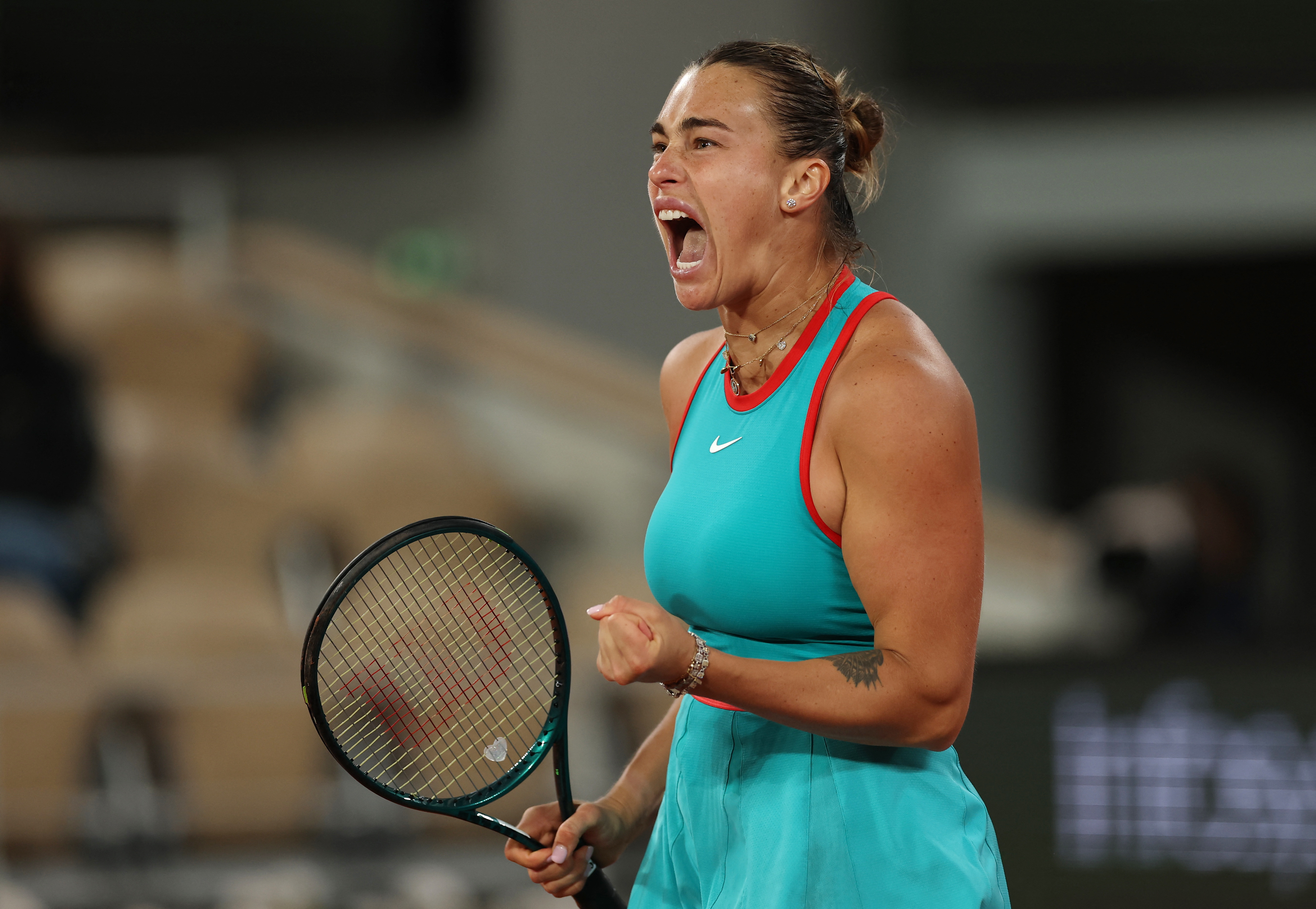 爱游戏大厅-网球热度飙升，网友热议不断