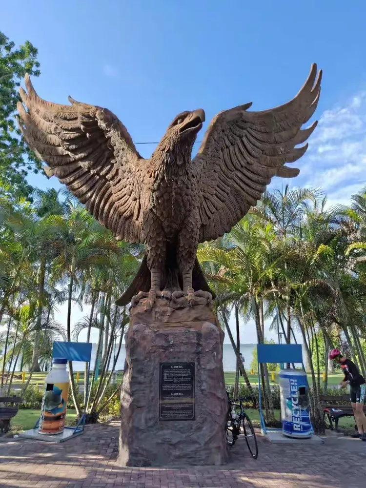 印尼队力克马来西亚队，安赛龙惊艳四座