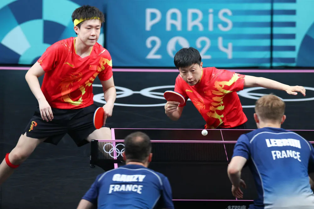 奥地利队轻取法国队，马龙扛起全队