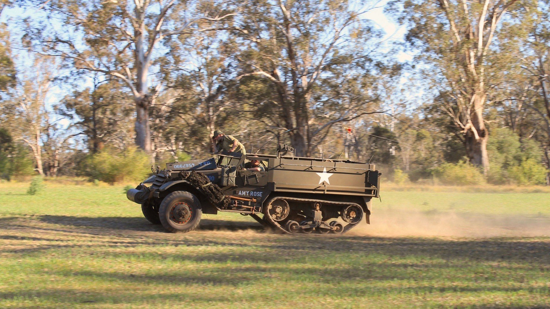 赛道与球场，广厦队如F1冠军般在焦点战中击溃北京队