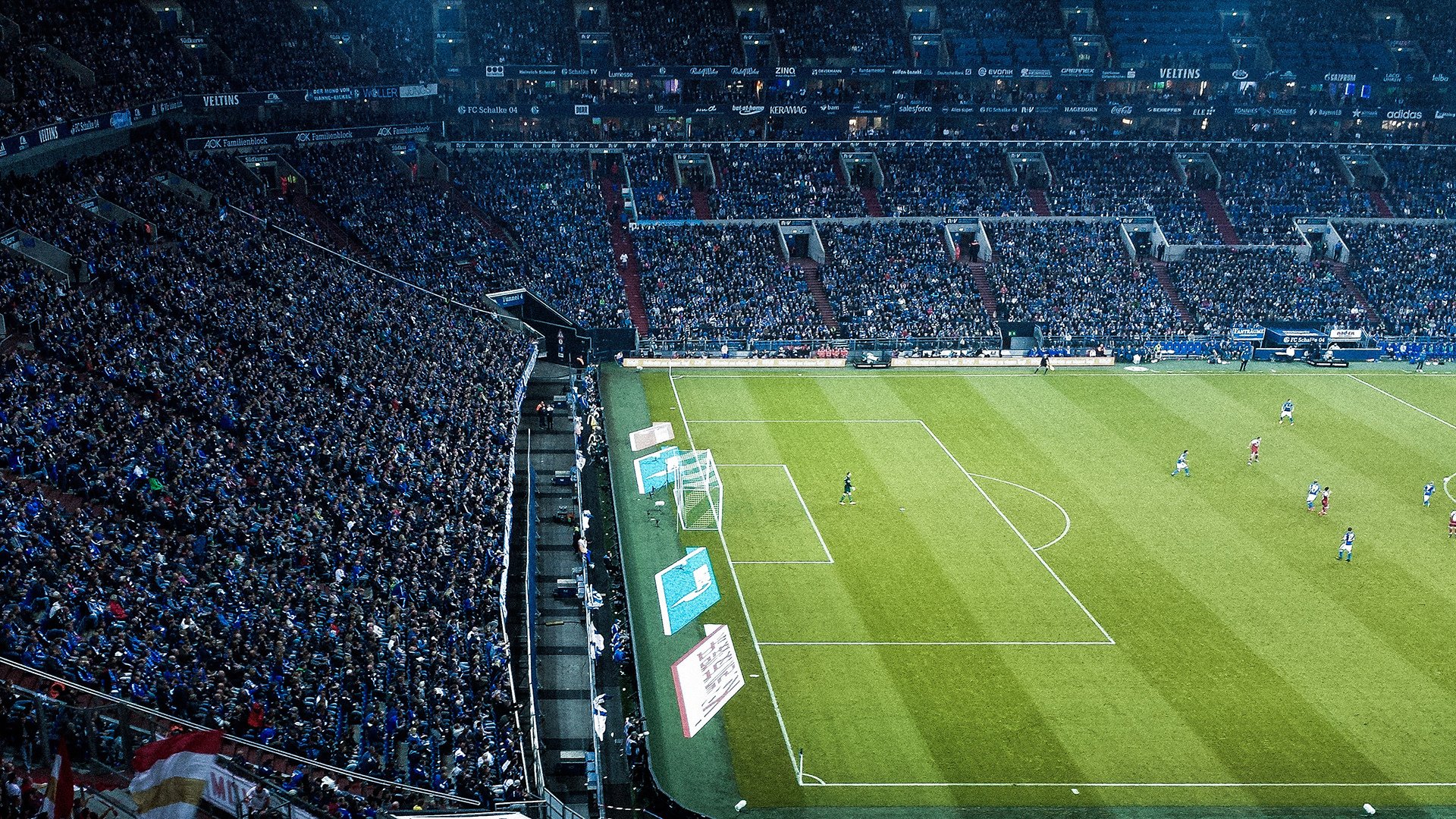 绞索与秩序,当破坏美学终结凤凰城叙事