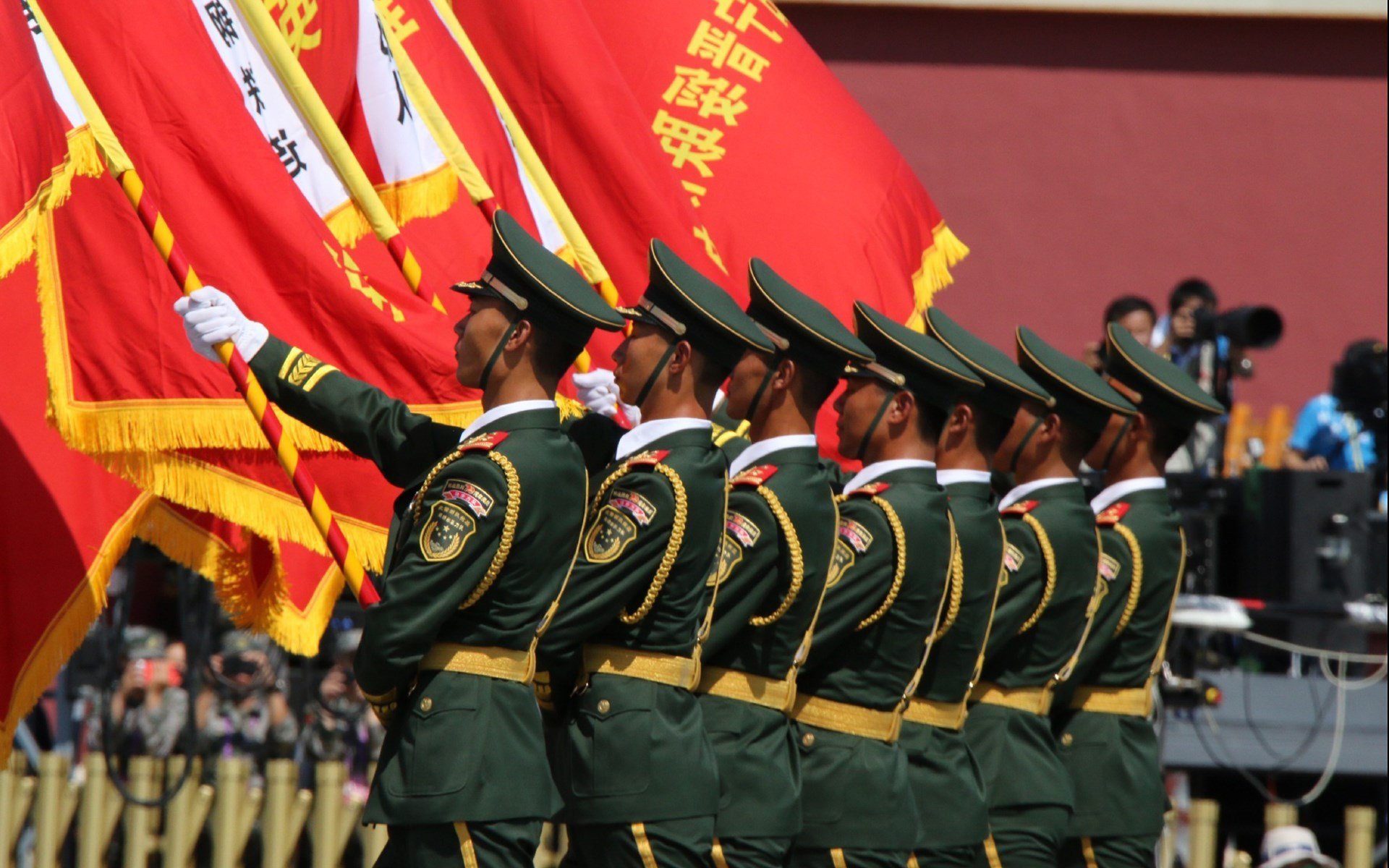 深渊之上，唯有独行侠能向前一步