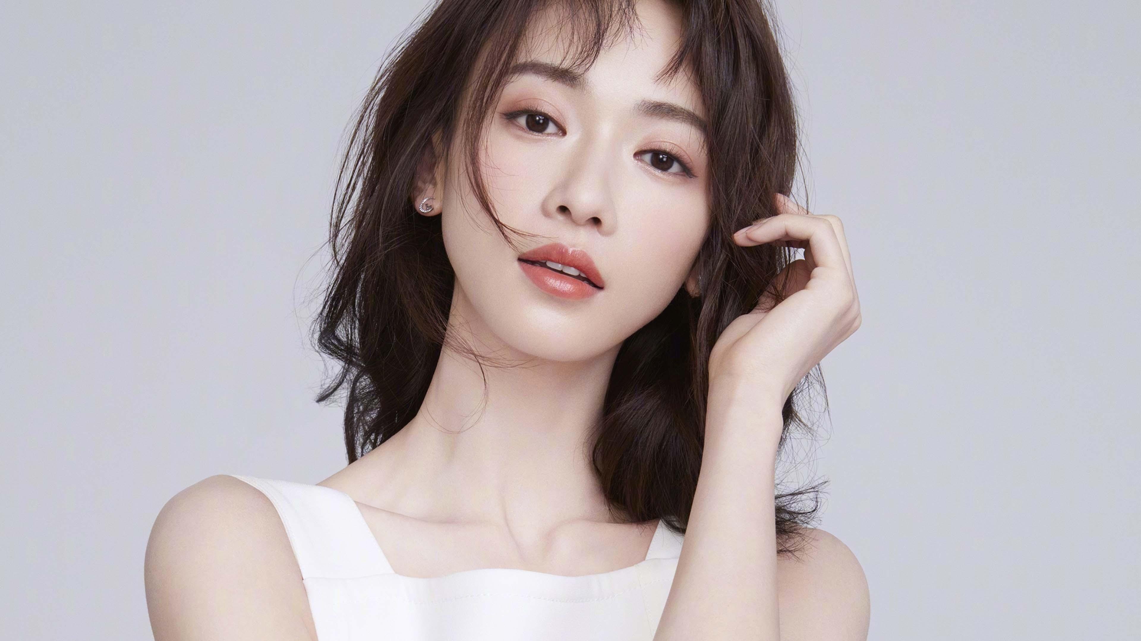 开拓者强势晋级热火，武切维奇在F1新赛季揭幕战接管比赛